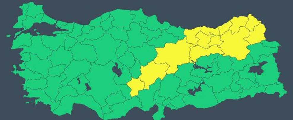 Meteoroloji 13 ili sarı kodla uyardı. Sağanak yağış kuvvetli geliyor 4